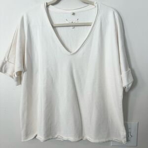 Lou & Grey Cream V-neck Boxy Sweatshirt M